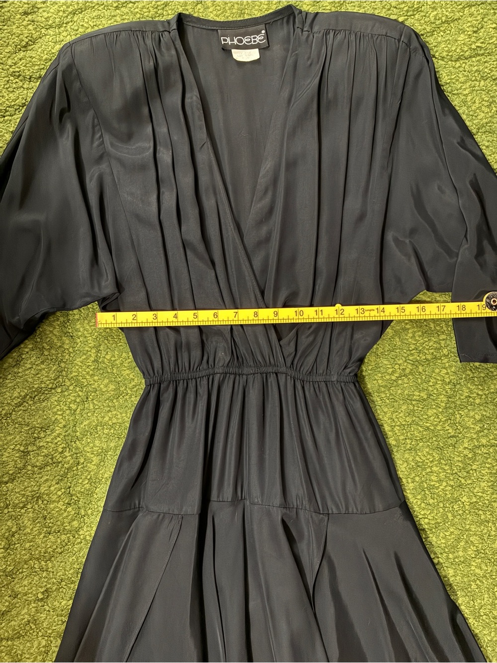 Vintage Phoebe V-Neck Midi Dress - Picture 6 of 7